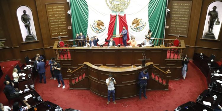 La 75 Legislatura establece procedimiento para solicitar comparecencias de funcionarios estatales