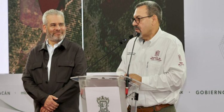 Vigente el Decreto para Certificación contra la Deforestación en Michoacán: Bedolla