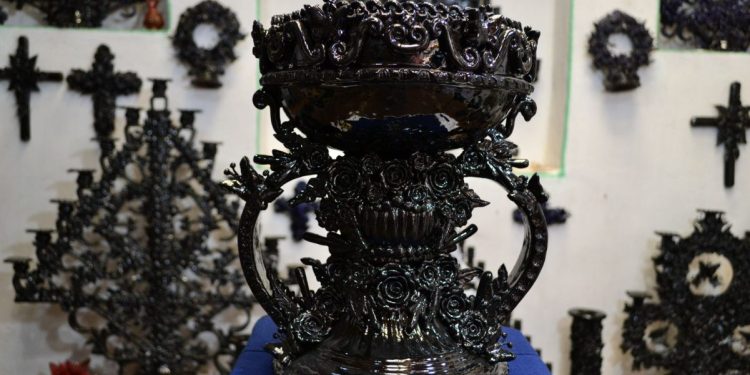 ¡Visita Santa Fe de la Laguna! Artesanos invitan a su concurso artesanal