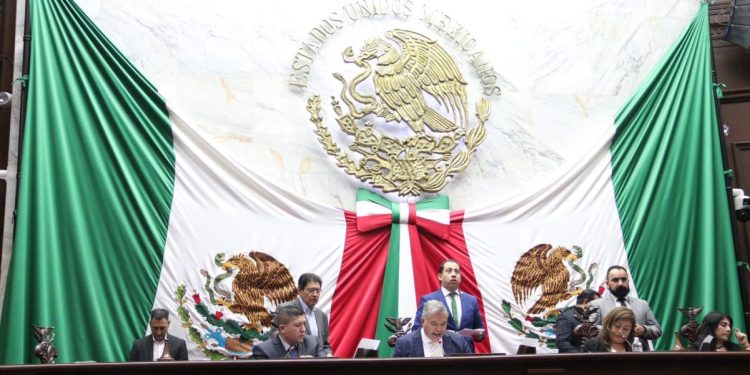 Integran diputados la Comisión de Puntos Constitucionales de la 76 Legislatura