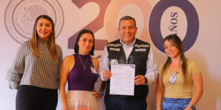 Barragán y agrupaciones antitaurinas presentaron  iniciativa para restringir el acceso de niños a corridas de toros