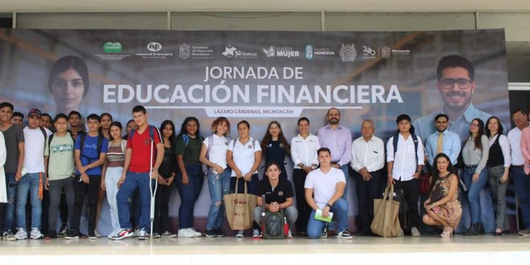 Sí Financia ha entregado 100 mdp en créditos para negocios de Lázaro Cárdenas