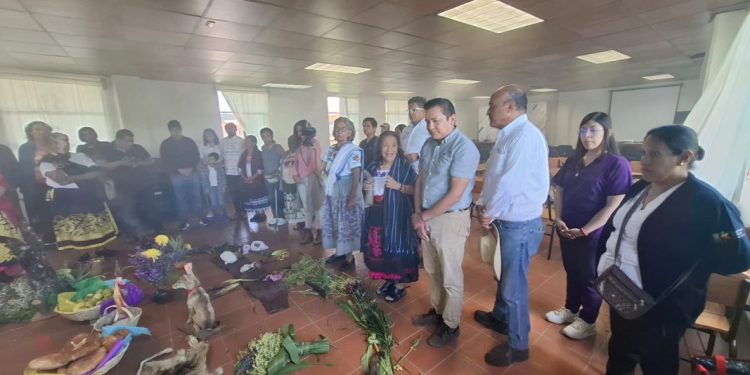 Universidad Intercultural promueve la medicina tradicional