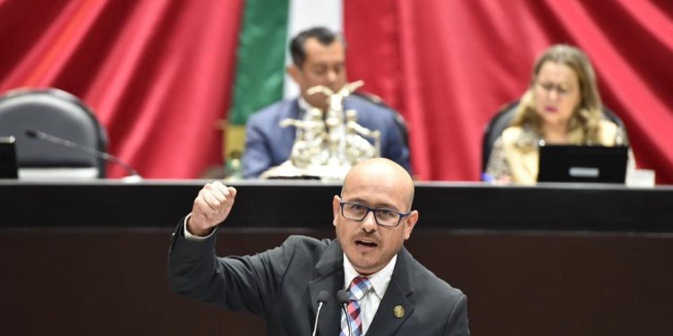 Falsa austeridad republicana sumió en la pobreza a pueblos indígenas: José Manuel Hinojosa