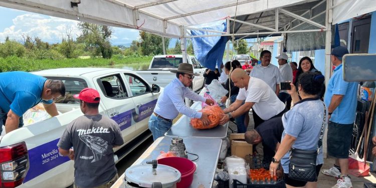 Brigadas intermunicipales intervienen dren de los Itzícuaros