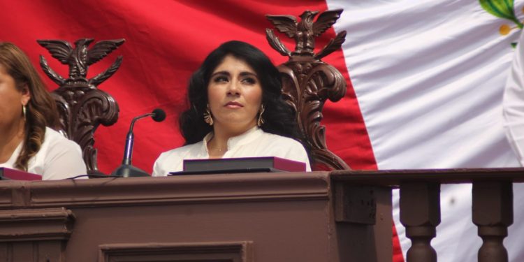 Vanhe Caratachea reconoce avances en infraestructura pero desaprueba iniciativa pro aborto