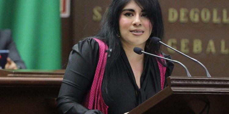 En contra Vanhe Caratachea de Reforma a Guardia Nacional