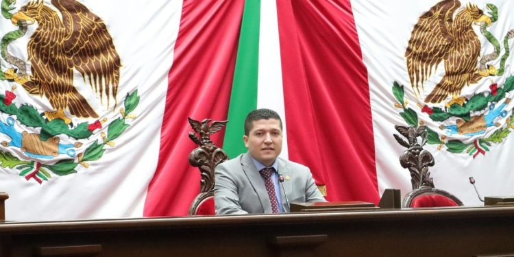 Vicente Gómez respalda reforma que incorpora GN a la SEDENA