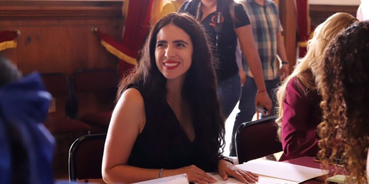 Giulianna Bugarini se registra como Diputada Local, reafirma la unidad de la bancada de Morena