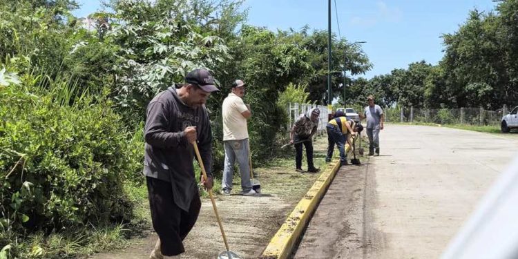 Gobierno municipal de Juárez arranca programa de limpieza bajo instrucción del alcalde Ismael Arriaga