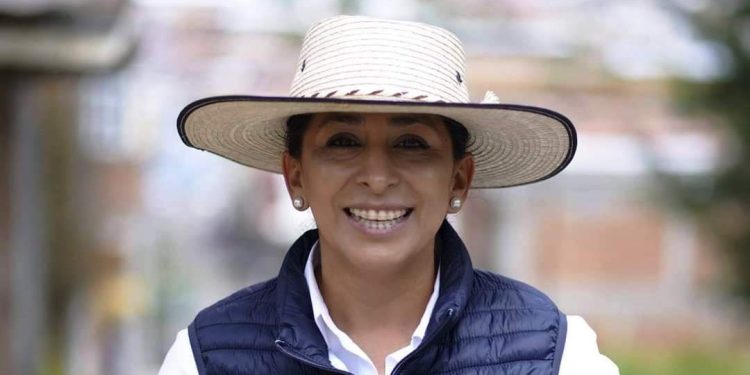 Arranca programa de adquisición de tinacos en Quiroga