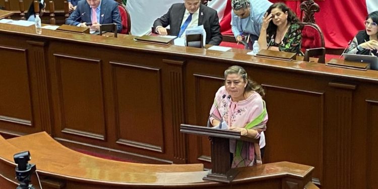 Busca Belinda Iturbide fomentar cultura de prevención del cáncer en las escuelas