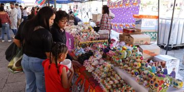 Festival de la Calaverita de Azúcar se consolida en el gusto de Morelia