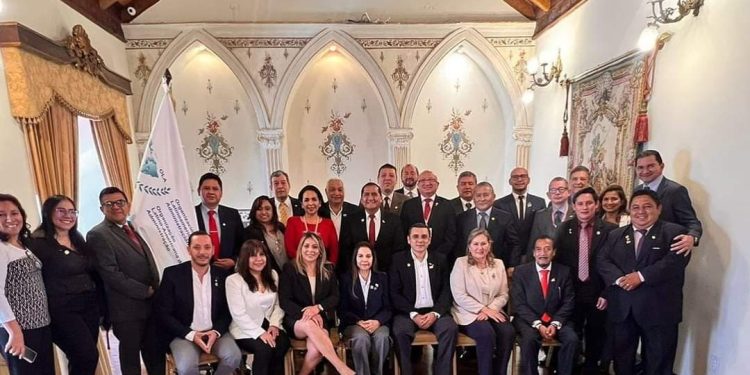 Morelia será sede del Foro Internacional de Administradores: Alberto Ochoa