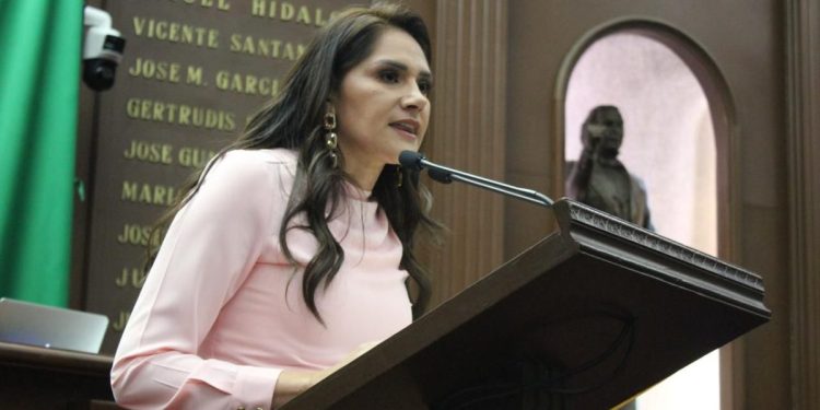 Prevención clave para la supervivencia al Cáncer de Mama: Diana Espinoza