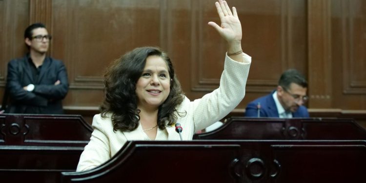 Respeto democrático a la libertad  de decisión: Melba Albavera Padilla