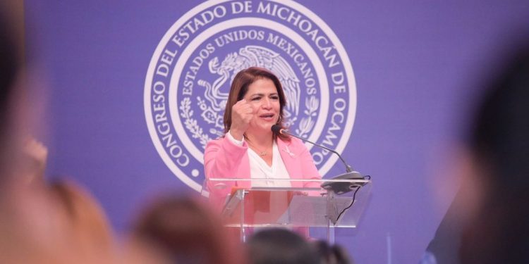 Alternancia de género en gobiernos garantiza participación política de la mujer: Fabiola Alanís