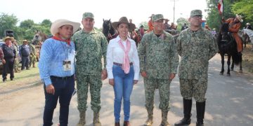 En Apatzingán con cabalgata recuerdan la vida de Morelos