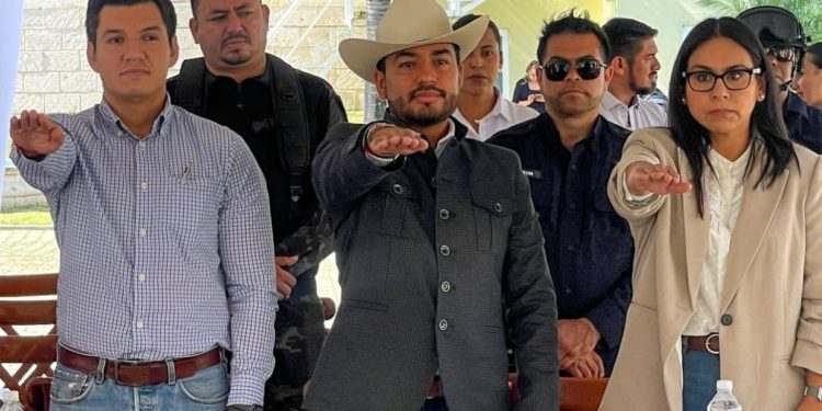 . Humberto Jiménez Solís asiste a la 3ra sesión ordinaria del Consejo Intermunicipal de Seguridad Pública en Peribán