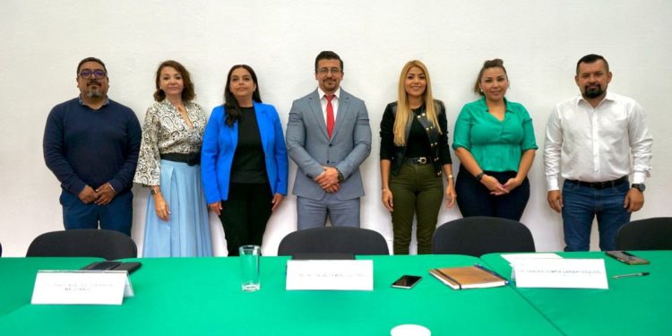 Primera sesión de la Comisión de Turismo define ejes para el desarrollo y reconocimiento del sector