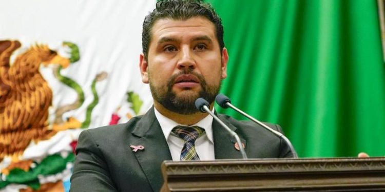 Presenta Octavio Ocampo iniciativa para modificar Comisión de Desarrollo Social por Comisión de Bienestar