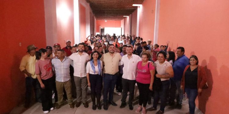 Octavio Ocampo se reúne con la militancia del PRD en Cojumatlán para organizarse en la construcción del nuevo proyecto político para Michoacán