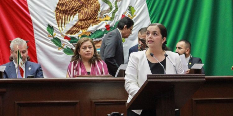 La llegada de la primera presidenta de México implica una gran responsabilidad: diputada Teresita Herrera