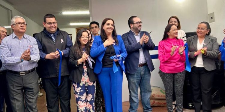 Inaugura diputada Tere Herrera Oficina Enlace en Ciudad Hidalgo