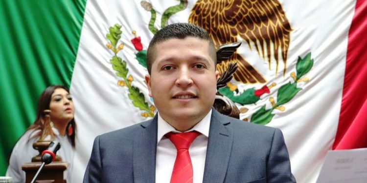 Vicente Gómez preside la comisión de Seguridad y Protección Civil en la LXXVl Legislatura del Congreso