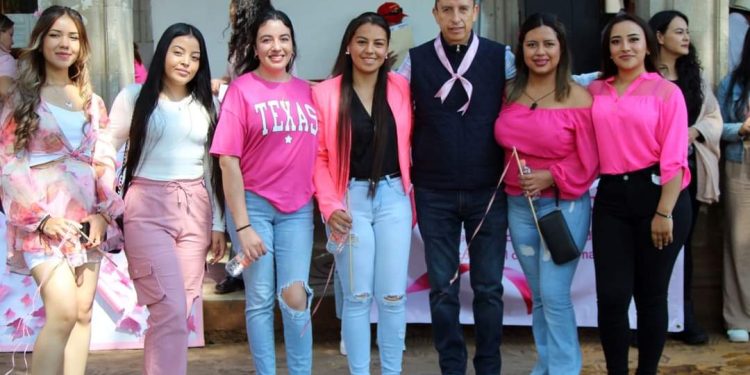 Ayuntamiento de Morelos emprende acciones para la prevención del cáncer de mama