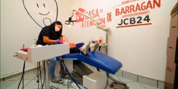 Casas de Atención Ciudadana Mano a Mano ofrecen consultas dentales gratuitas: JC Barragán