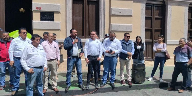 Mayor presupuestos para mejores condiciones laborales del Magisterio expone ante el Poder Legislativo la Coordinadora de la CNTE en Michoacán