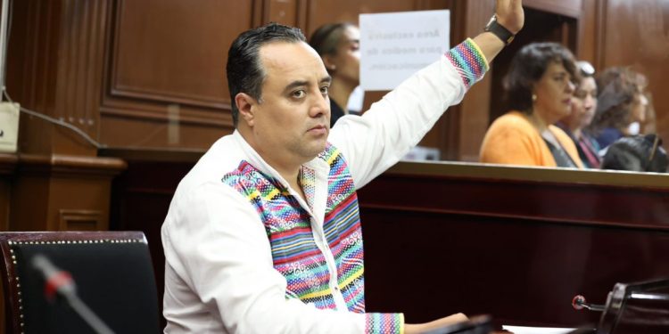 Morena impulsará austeridad y rendición de cuentas en el Congreso de Michoacán: JP Celis