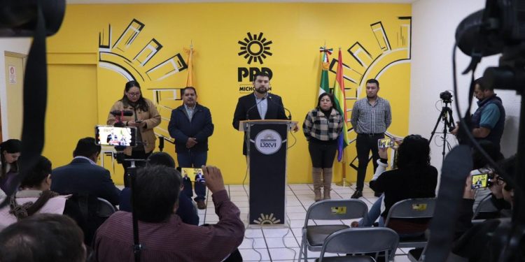 Expresa PRD Michoacán solidaridad con Chilpancingo, Guerrero, por asesinato del alcalde Alejandro Arcos