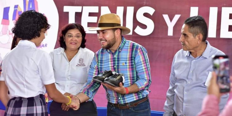 En Michoacán vamos por la transformación a través de la educación: Reyes Galindo