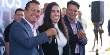 Gobierno estatal refuerza seguridad en 7 municipios con entrega de motocicletas