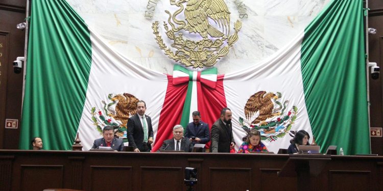 Reestructura 76 Legislatura la JUCOPO y tres comisiones de dictamen
