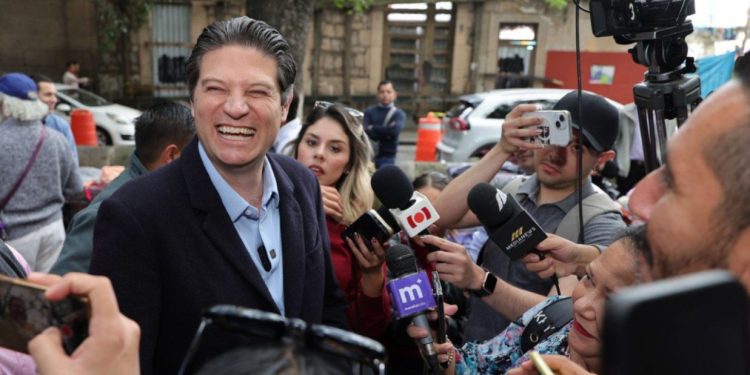 No se pongan nerviosos, el 27 para el 27, reitera Alfonso Martínez