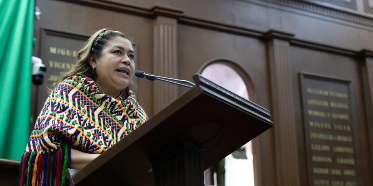 Con reforma integral, busca Belinda Iturbide proteger a los niños y niñas jornaleras