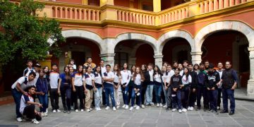 Estudiantes del Cecytem conocen procesos de la Fonoteca y Archivo de la Nación