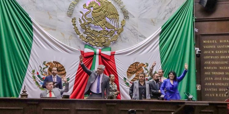 Michoacán el primer Estado con reforma constitucional local en materia judicial: 76 Legislatura