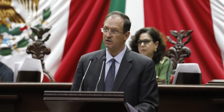 Necesario actualizar Ley de Fomento a la Lectura en la entidad, David Martínez