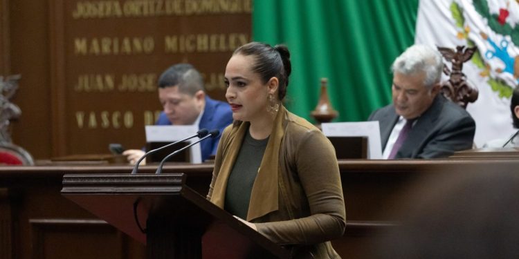 Sandra Arreola plantea marco regulatorio para reutilizar aguas tratadas y cuidar el agua potable