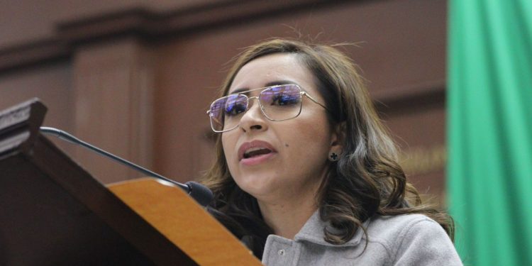 Bancada naranja respalda reforma constitucional a favor de eliminar erradicación brecha salarial por razones de género: Grecia Aguilar