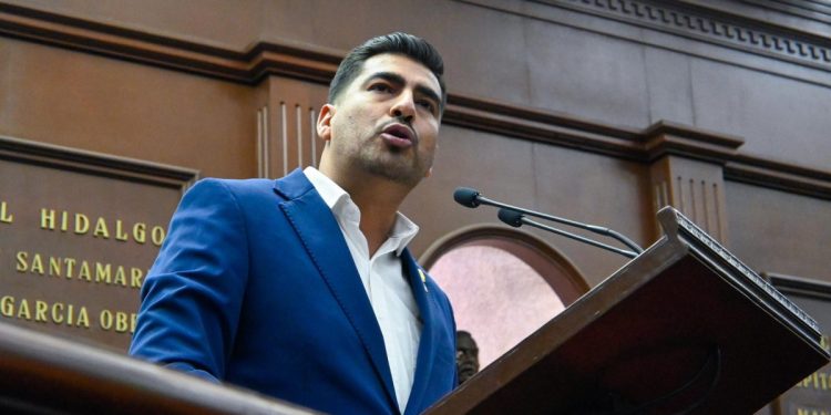 Exige Poncho Chávez un sistema de justicia humano