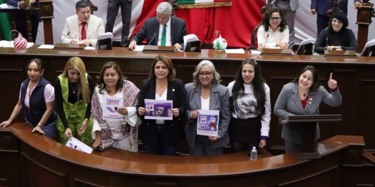 Diputados se unen a campaña “Es Tiempo de Mujeres SIN Violencia”