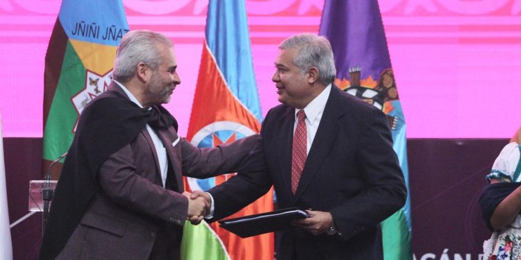 Congreso de Michoacán recibe iniciativa de Reforma en materia indígena