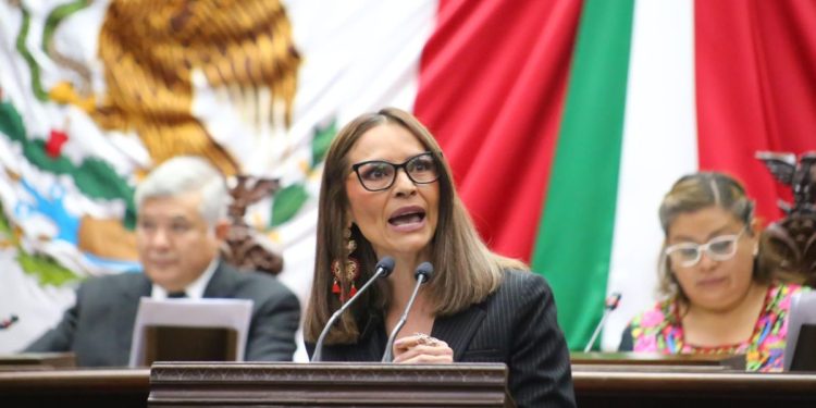 Promueve Nalleli Pedraza participación de jóvenes desde 18 años en proceso electoral