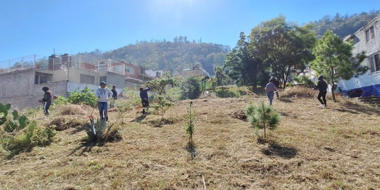 Morelianas y morelianos participan en Jornadas Intengrales en Ocolusen