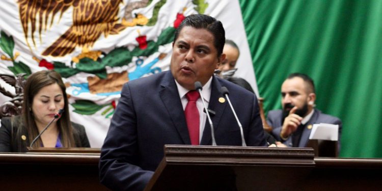 Exhorta diputado Santiago Sánchez Bautista a SICT y CAPUFE informar avances sobre la reubicación de la caseta de Zinapécuaro